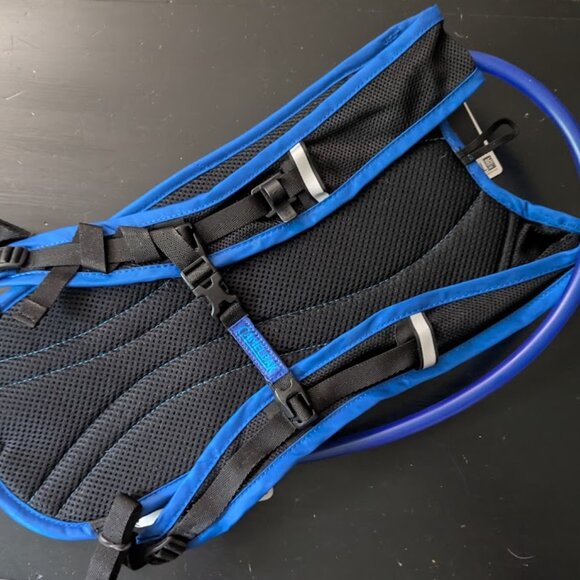 NWT! CamelBak Classic 2.5L (85oz) Hydration Backpack - Picture 11 of 12